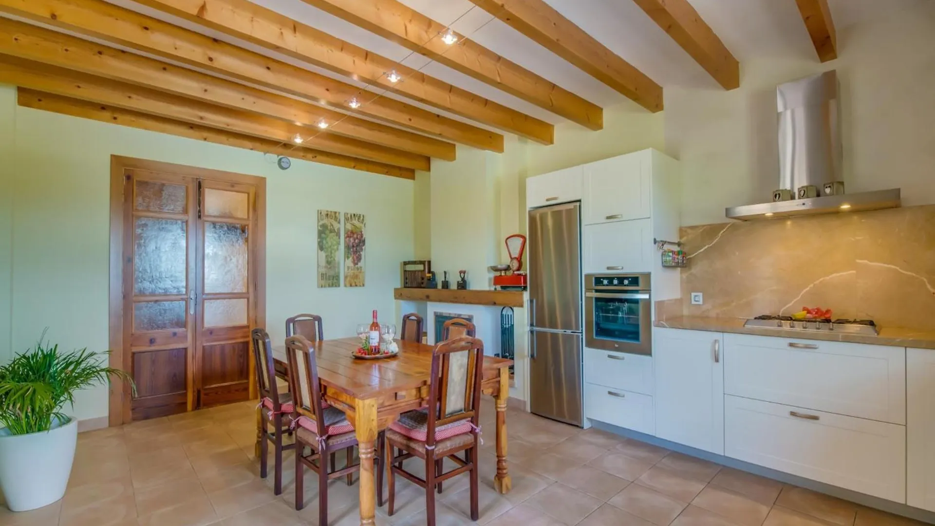 Rural Country House With Swimming Pool Muro 0*,  İspanya
